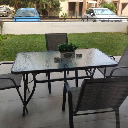 Family House Apartment โอฟรีนีออน ภายนอก รูปภาพ